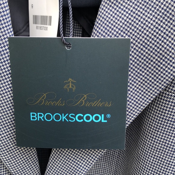 Brooks Brothers - Picture 14 of 16